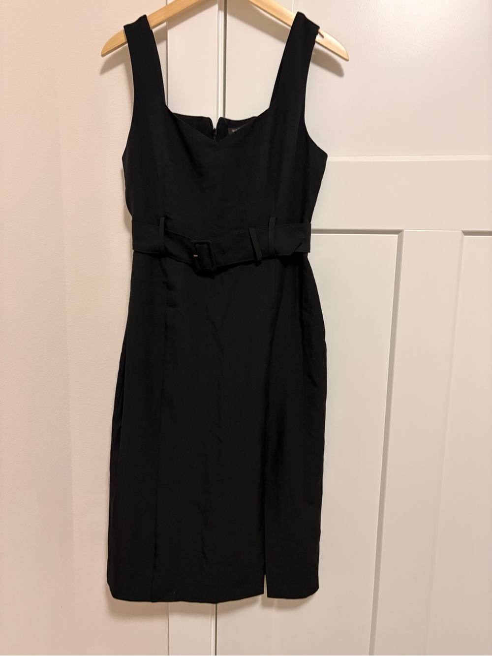 Banana Republic Black Sleeveless Belted Sheath Dress - Petite